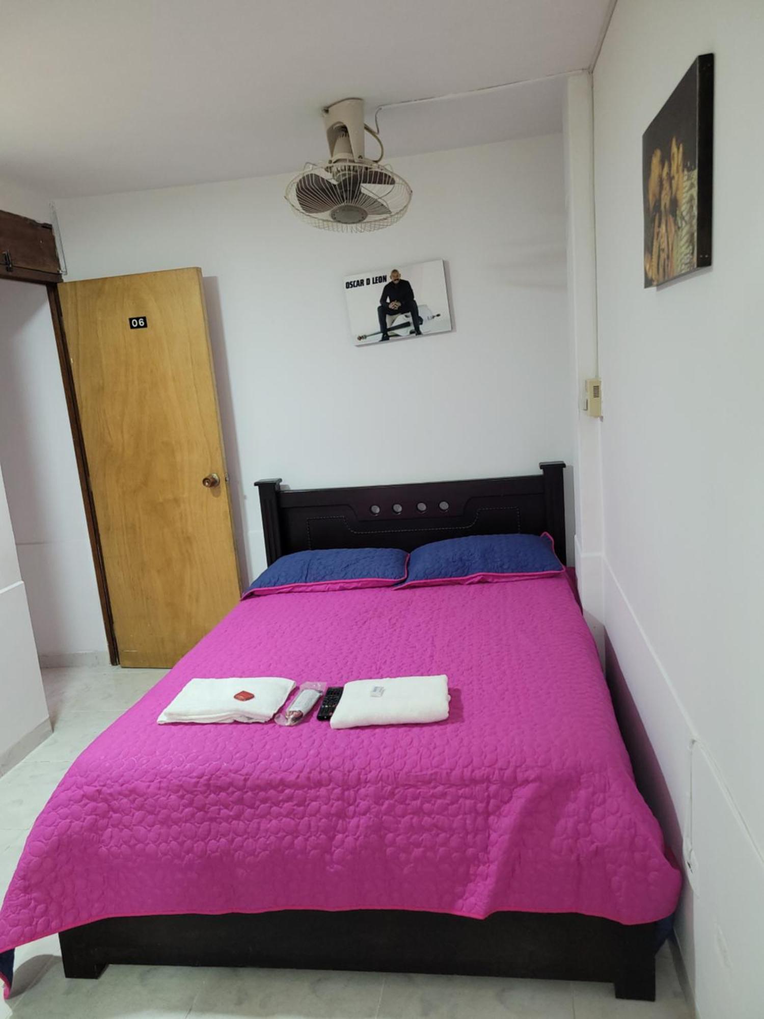 מדיין Hotel San Vicente מראה חיצוני תמונה