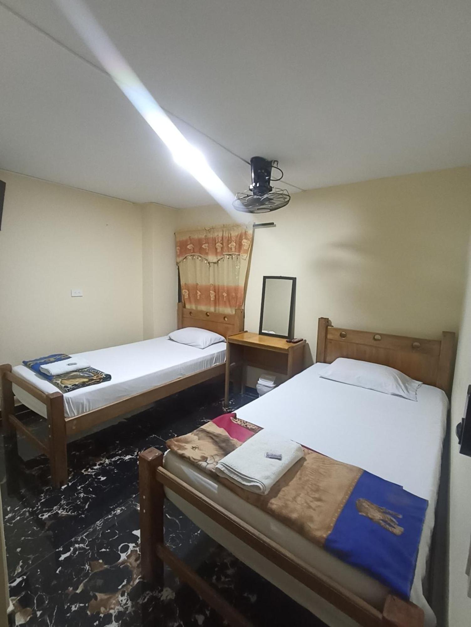 מדיין Hotel San Vicente מראה חיצוני תמונה